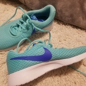 Nike Roshe